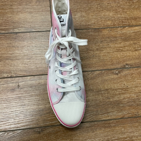 Sz 12 Isabel Marant sneakers - Picture 3 of 3